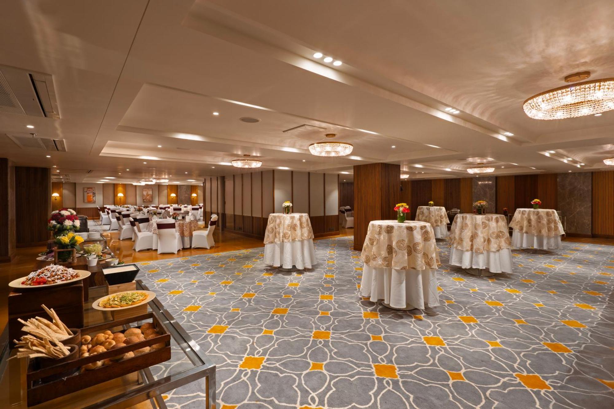 Aloha On The Ganges By Leisure Hotels Rishīkesh Exterior foto